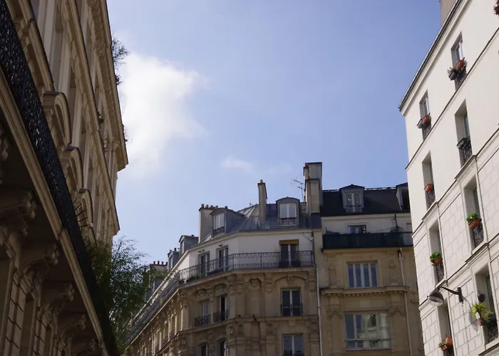 Hotel District Republique Paris